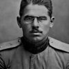 05 Luža se přihlásil k právě tvořené 1. srbské dobrovolnické divizi a v červenci 1916 k ní byl převelen. V jejích řadách bojoval jako velitel kulometné čety a později roty v oblasti rumunské Dobrudže (Nadace Bratří Lužů)
