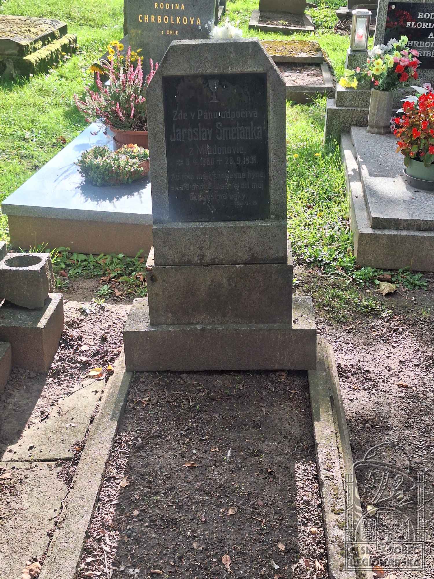 Hrob v Chrudimi (102451.800)