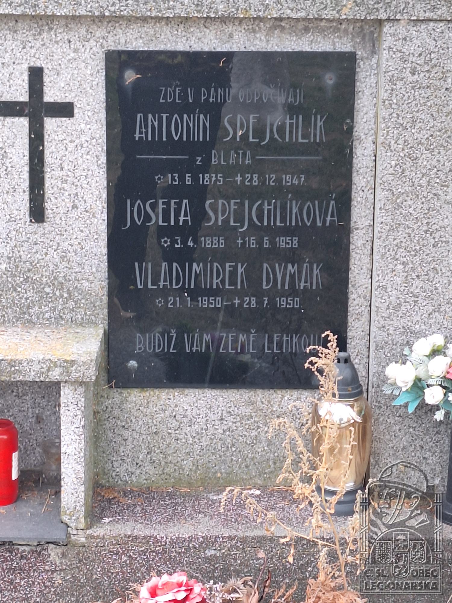 Hrob v Mikulovicích (106080.800)