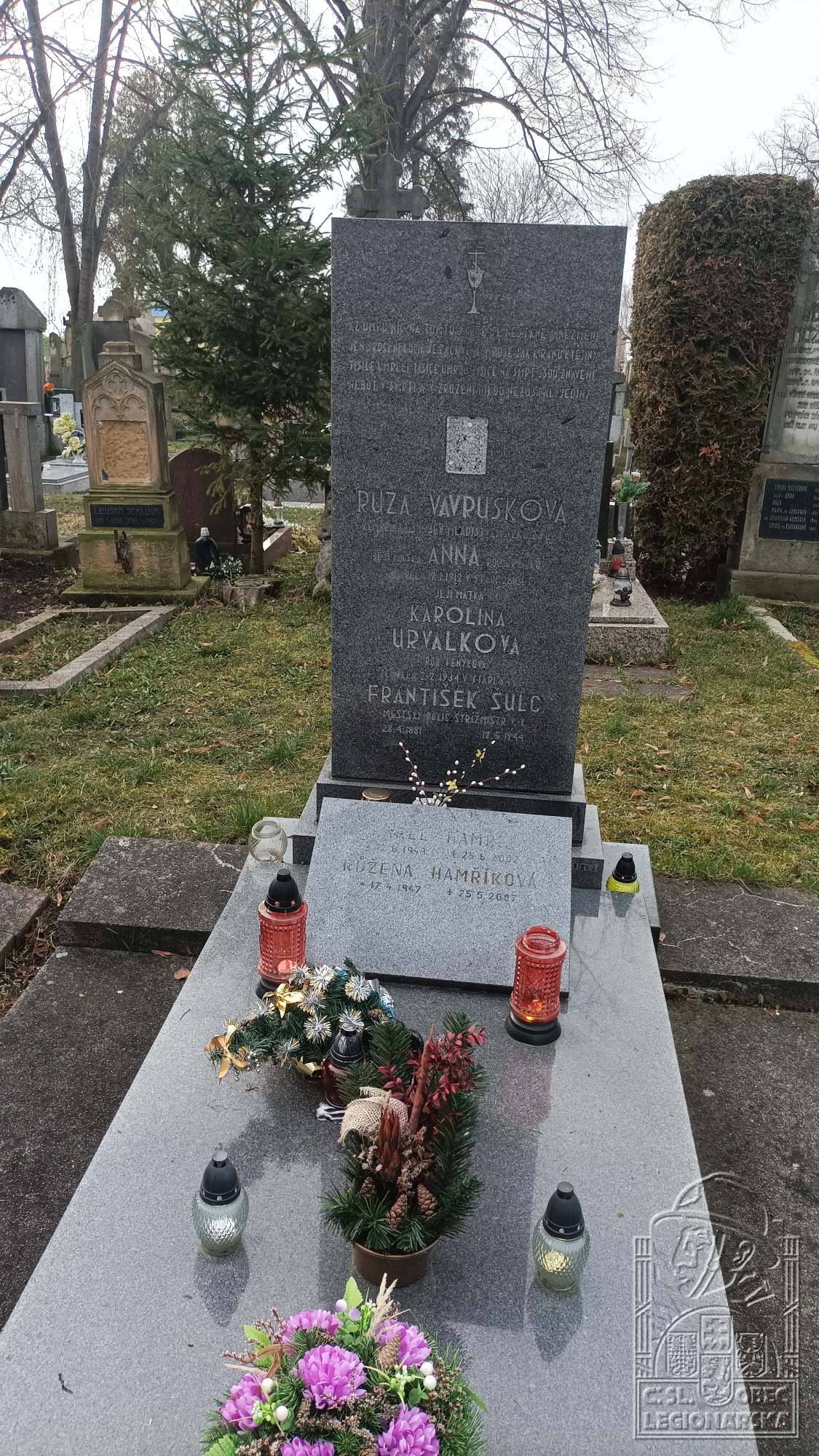 Hrob Chrudim (108218.500)