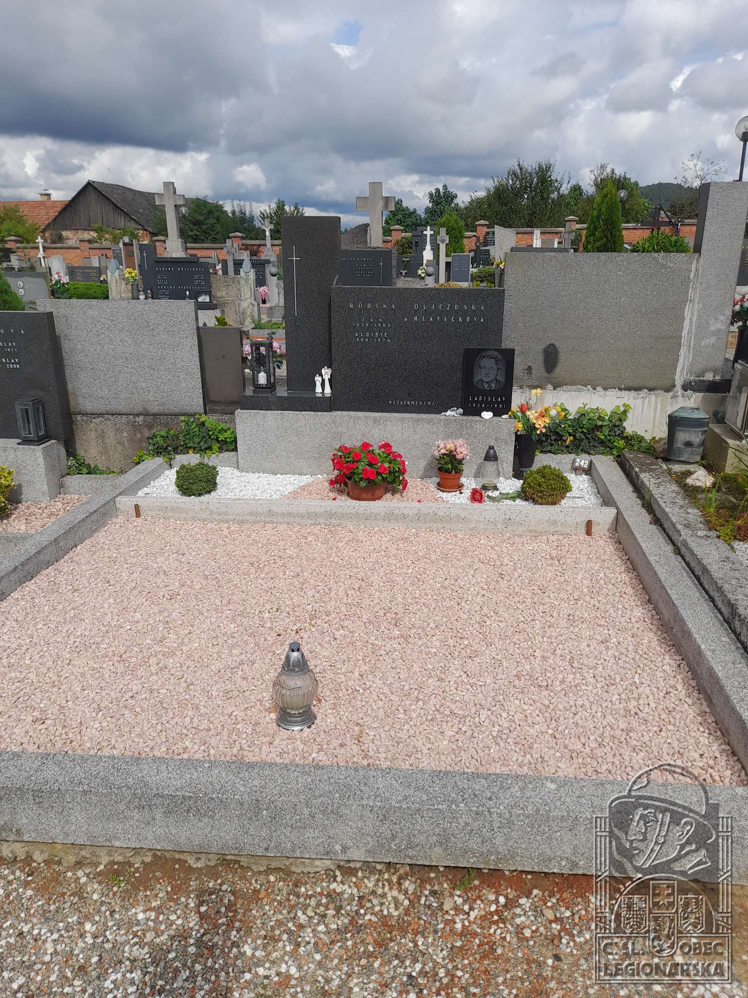 Hrob v Bořitově (115975.800)