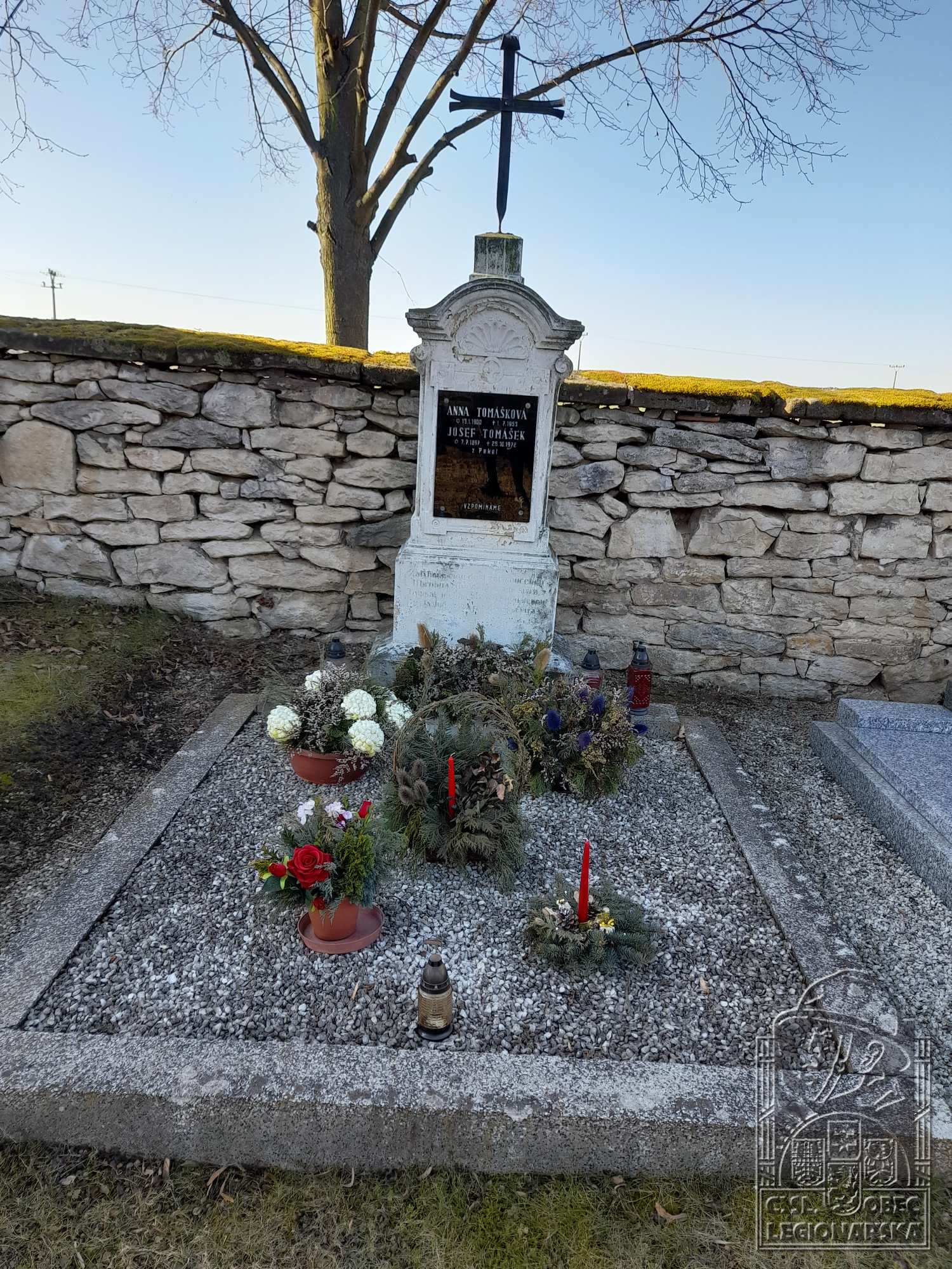 Hrob Josefa Tomáška v Cerekvici nad Loučnou (130880.800)