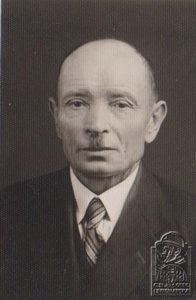 BÁRA František