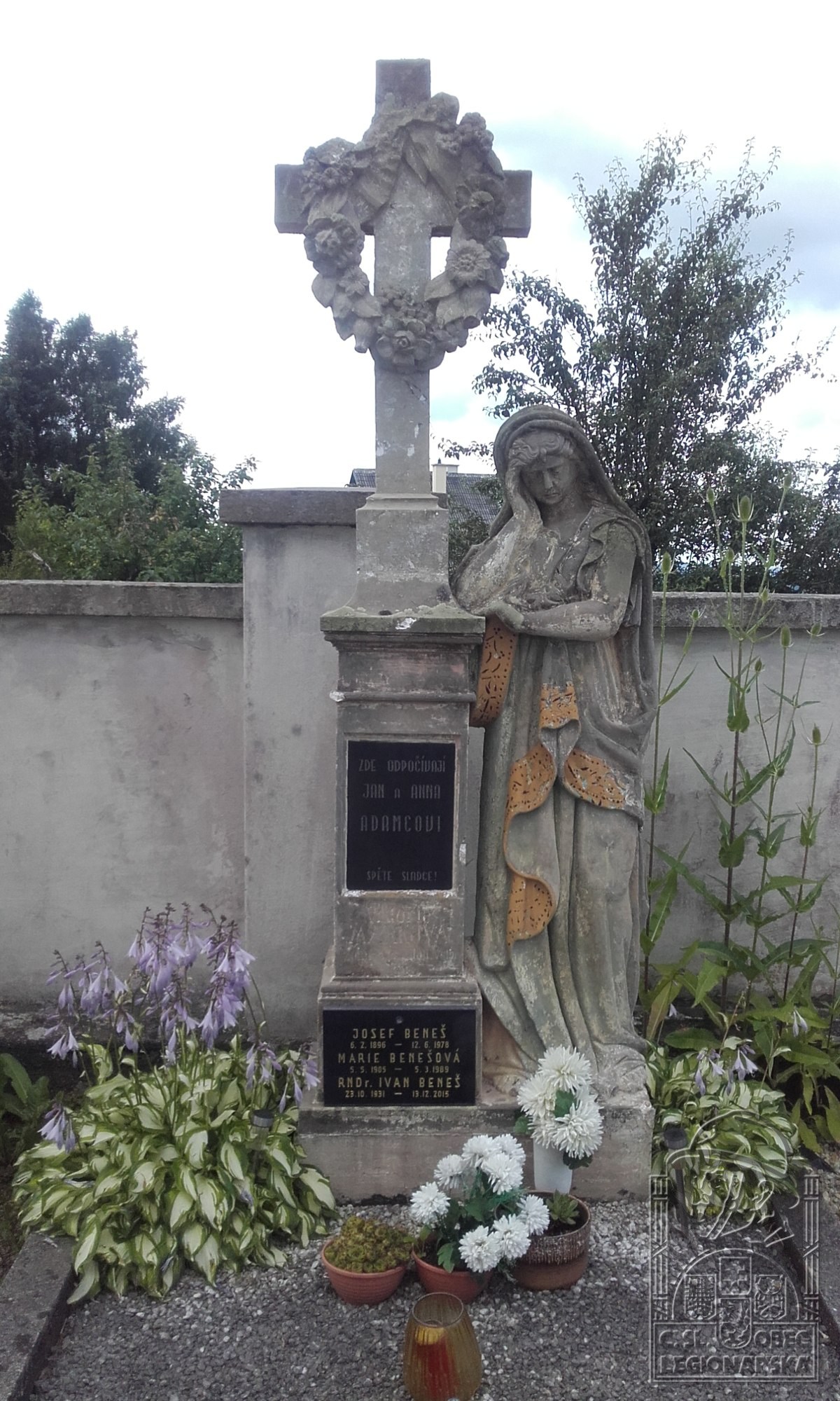  Hrob v Mistrovicích