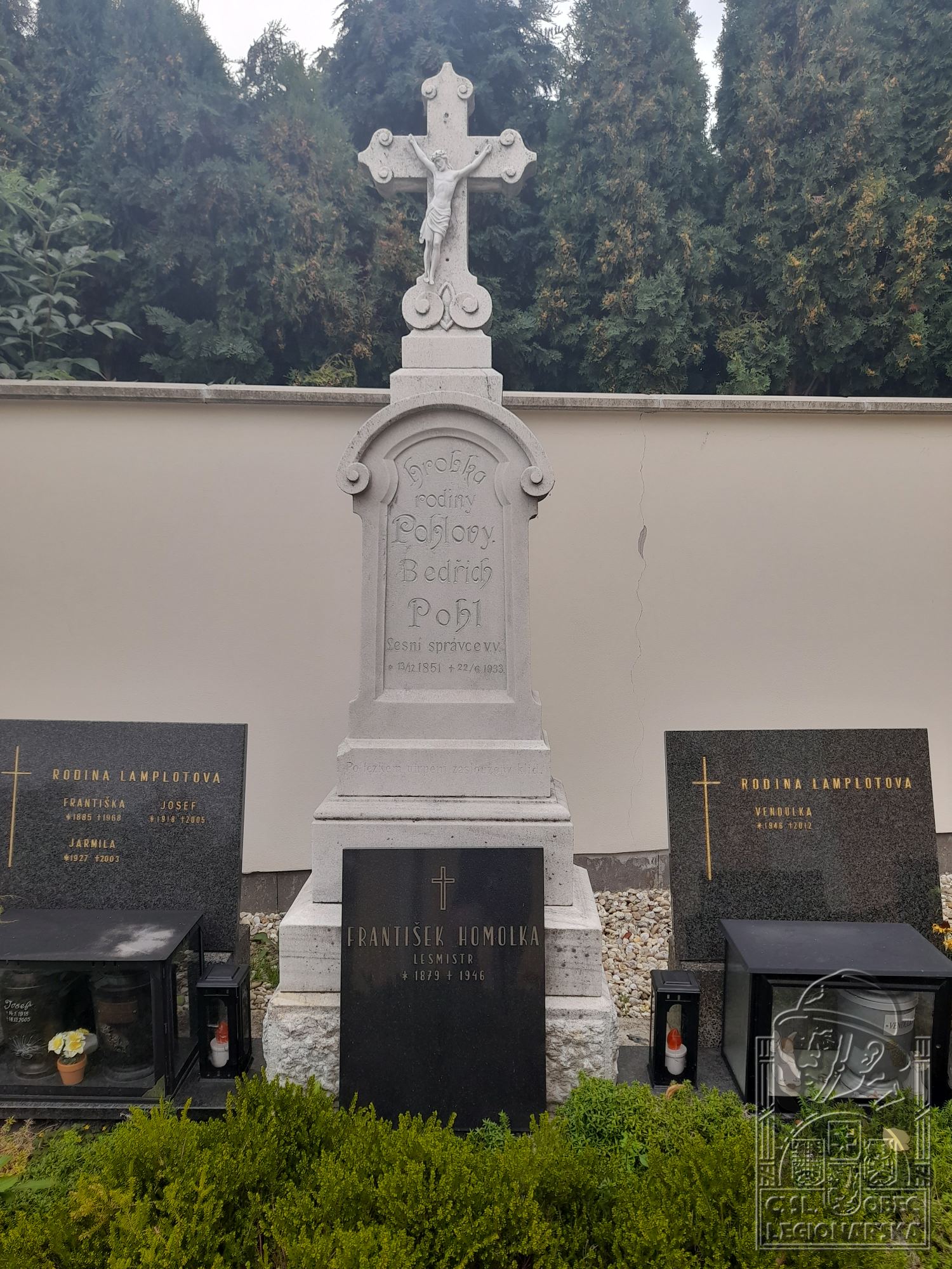 Hrob na hřbitově v Kunštátu (24289.500)