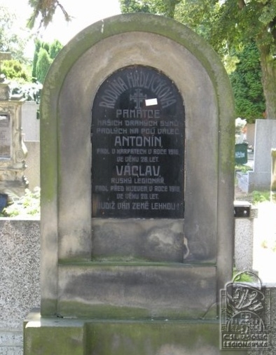 Kenotaf - detail, Rodunice nad Labem (VETS.cz) (29197.500)