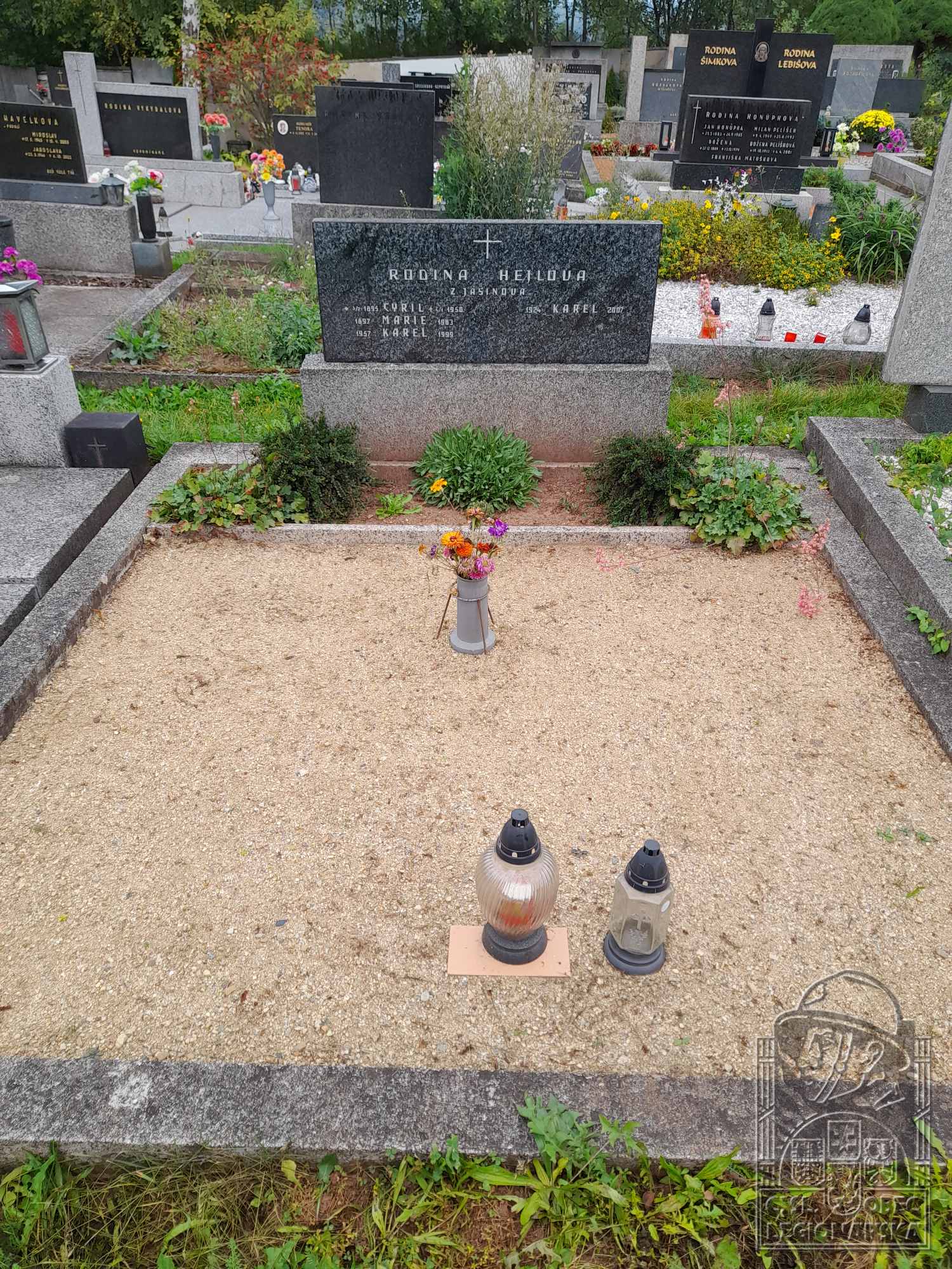 Hrob v Letovicích (33351.500)