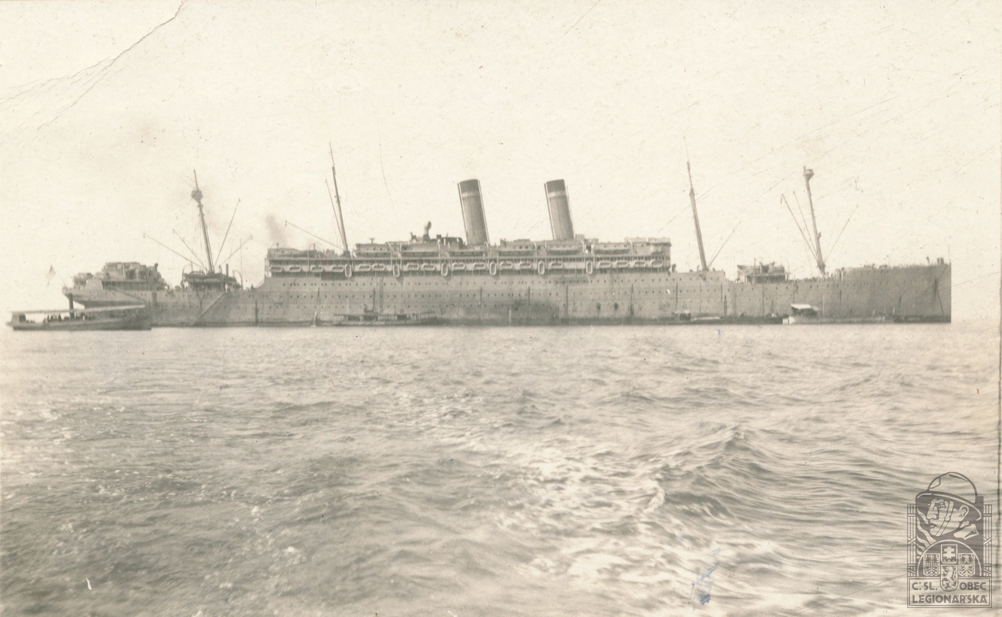 Touto lodí přijel Karel z Ruska, pravděpodobně USAT America (34128.010)