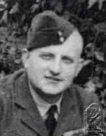 Karel Kochan za 2.s.v. u RAF, 20.10.1896 (42963.005)