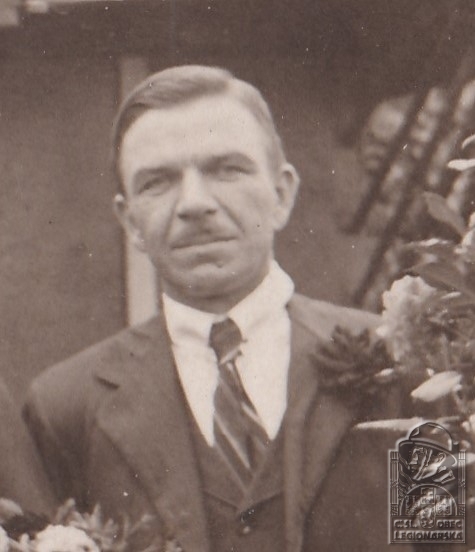 KOVÁŘ František (44199.001)