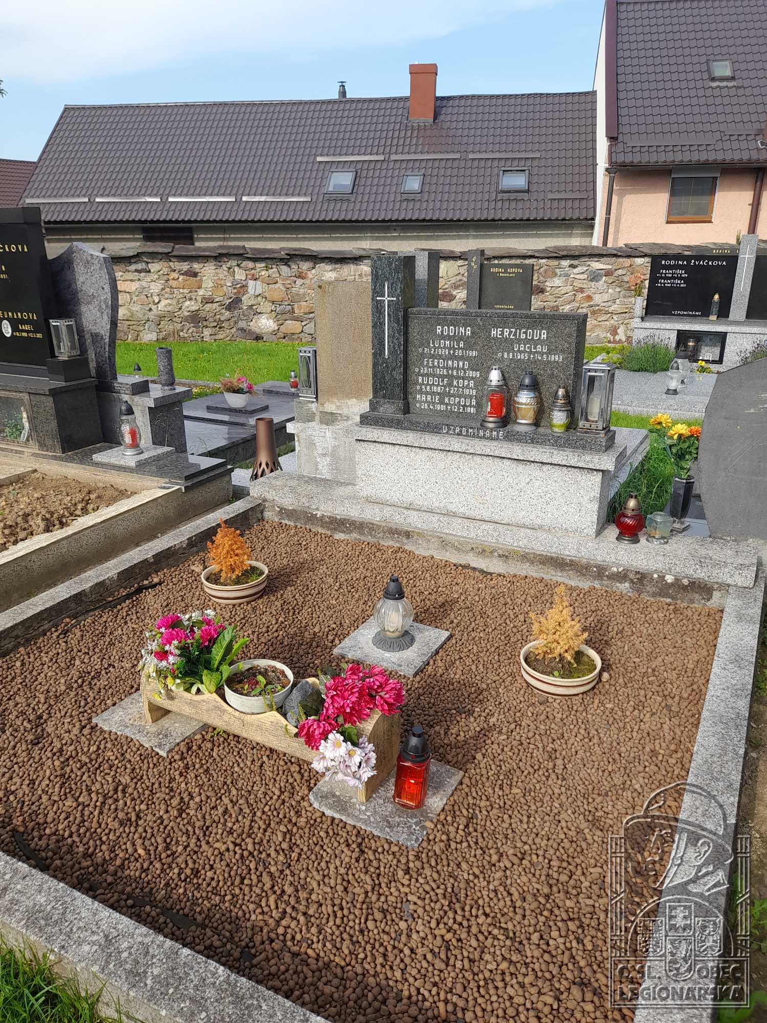 Hrob Rudolfa Kopy v Dubicku (46378.800)