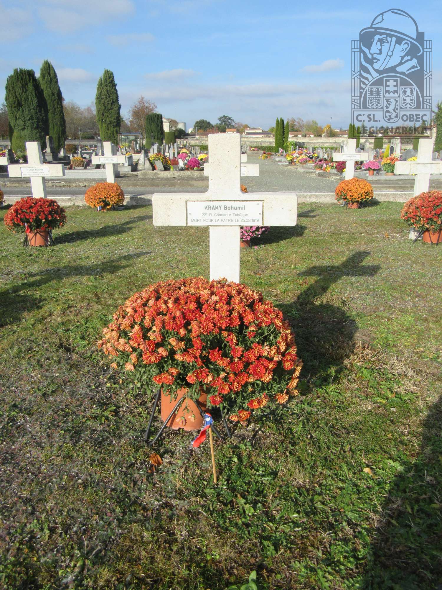 Hrob Bohumila Krátkého na hřbitově v Cognacu (46523.001)