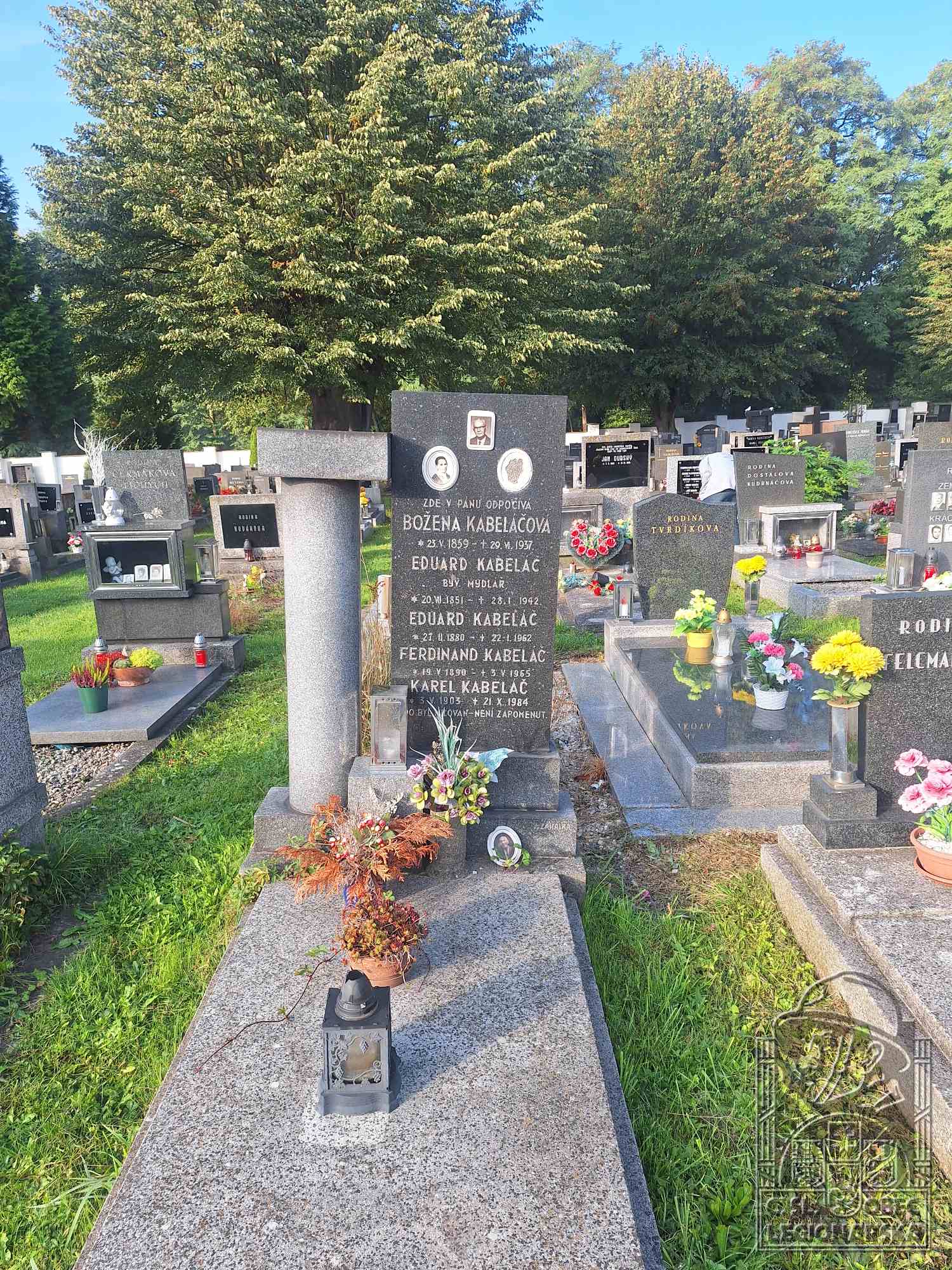 Hrob v Pardubičkách (48639.800)