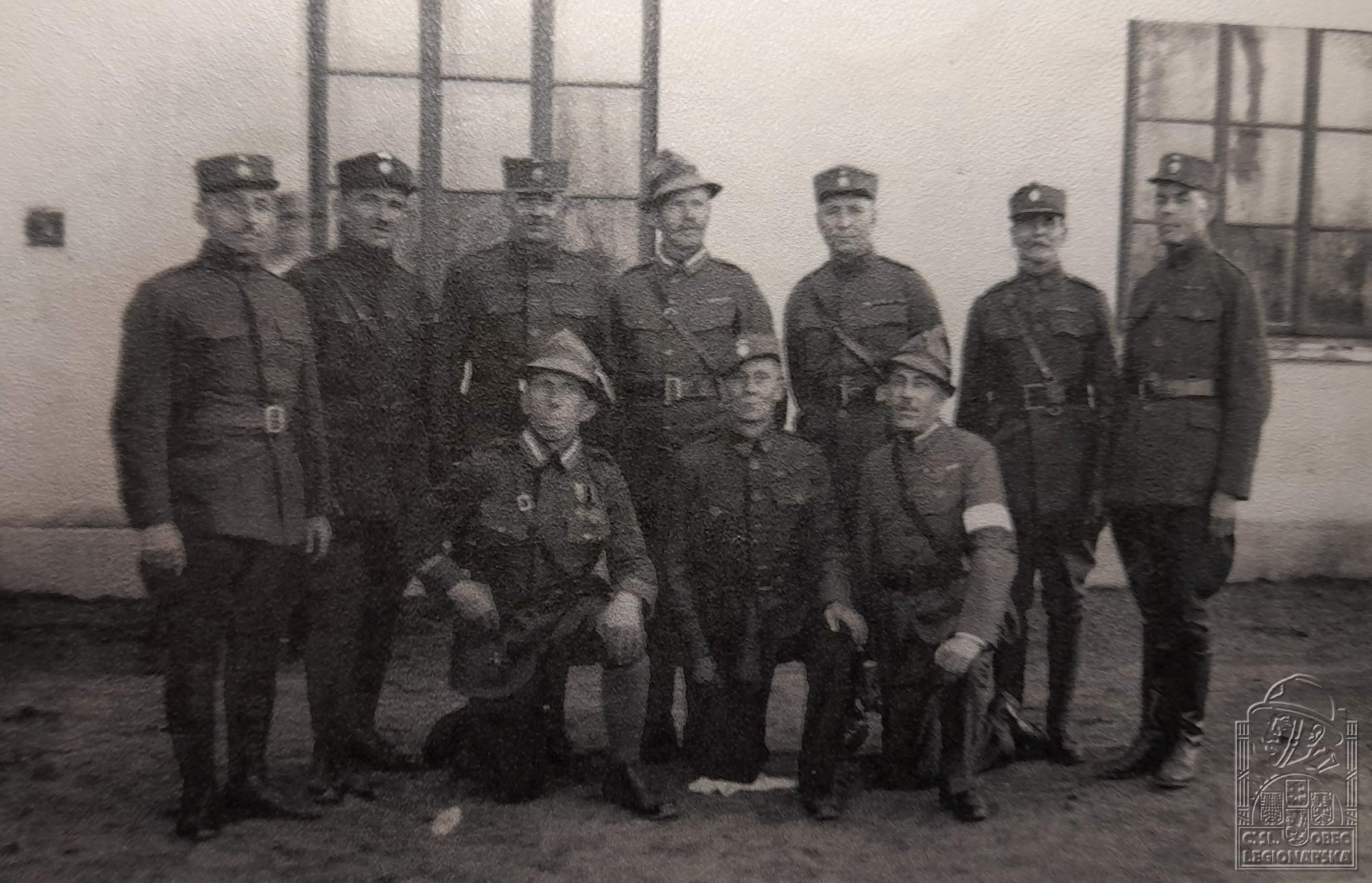 Skupinová fotografie legionářů z Přibic