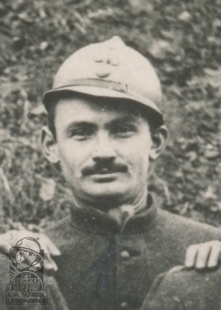 Čs. dobrovol. na odpočinku před bitvou u Arrasu. Verberie 1915 VUA (2) (71208.003)