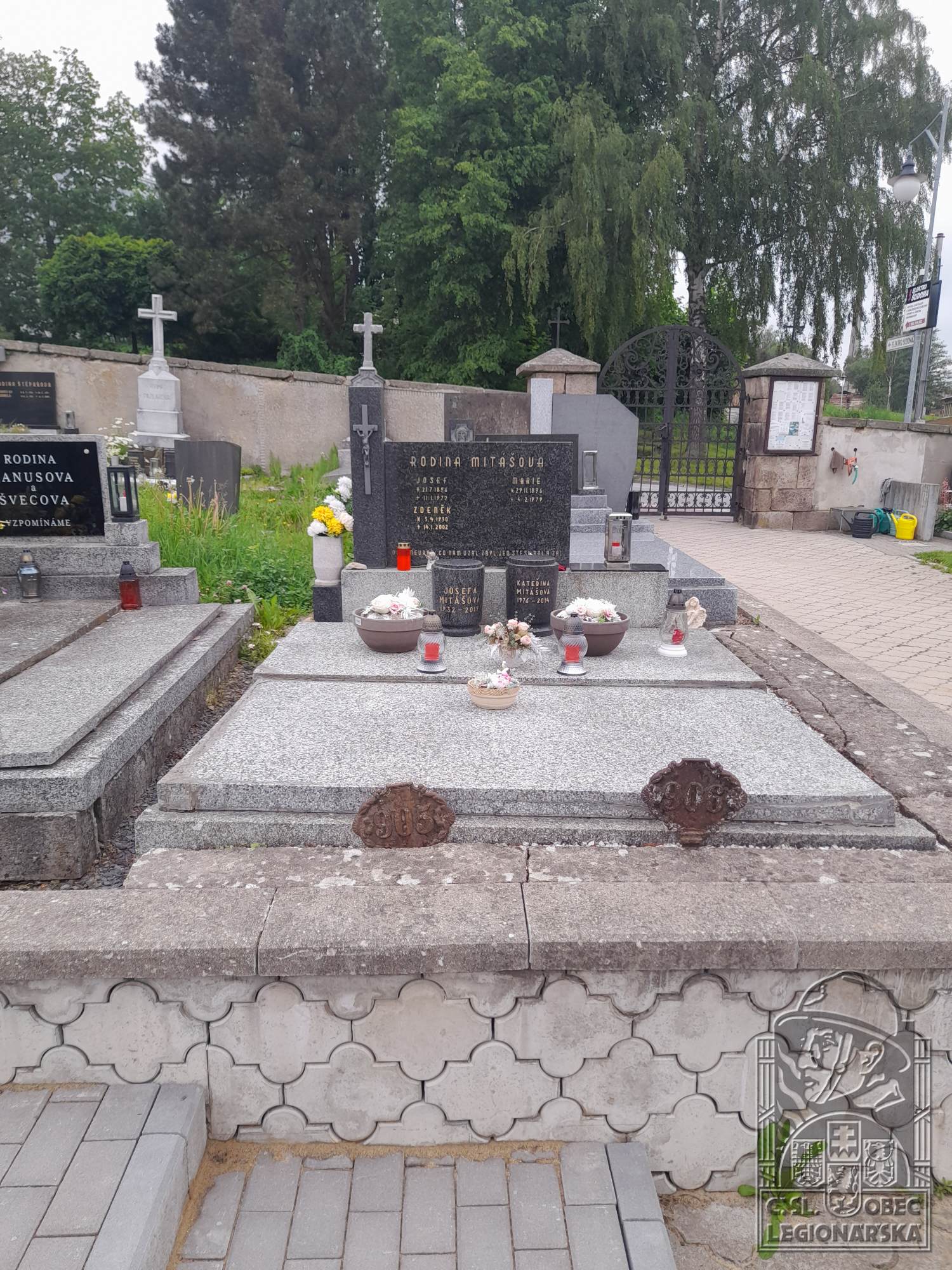 Hrob Josefa Mitaše v Bystrém (72390.800)