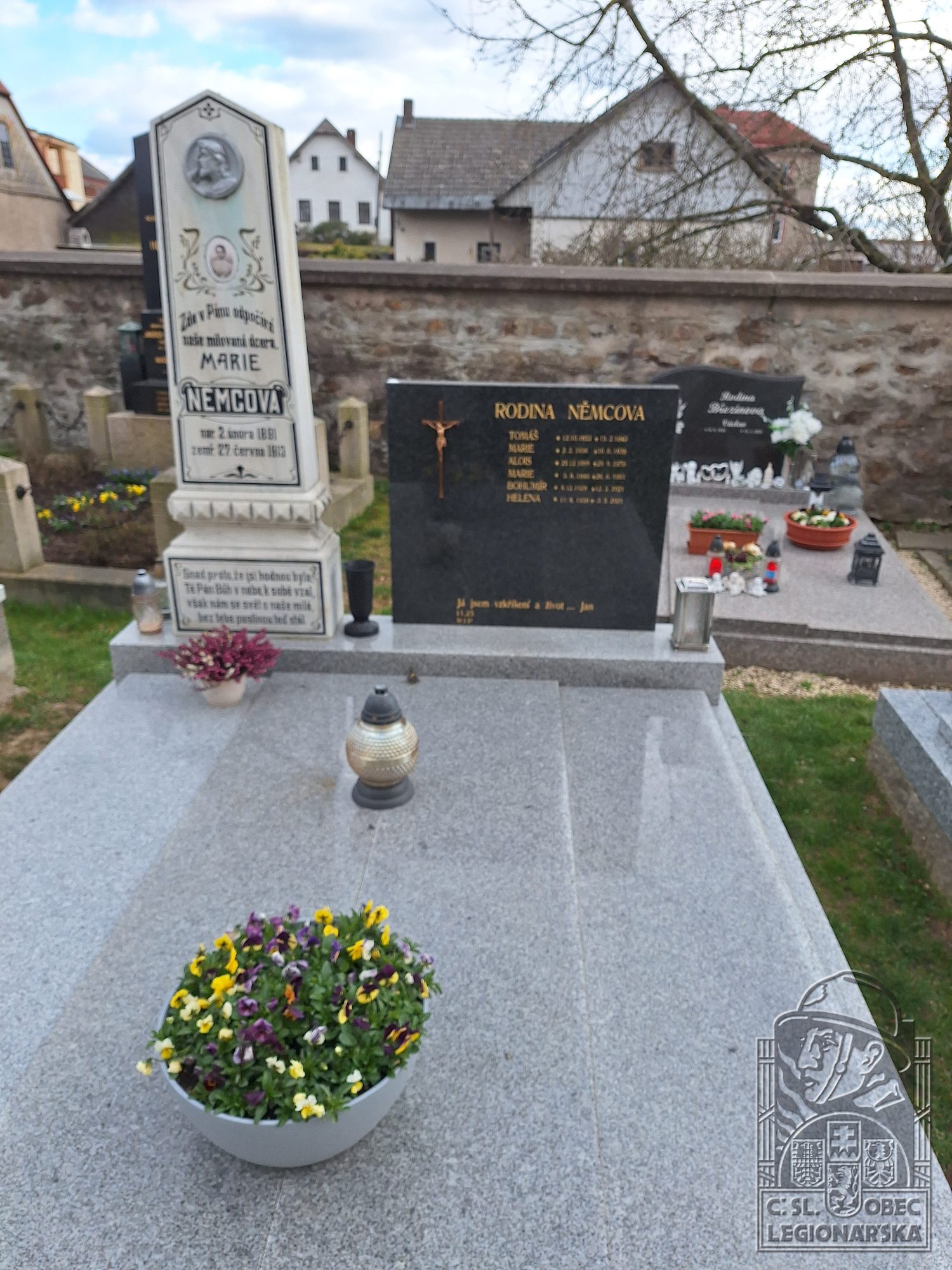 Hrob Aloise Němce v Žižkově Poli (72808.800)
