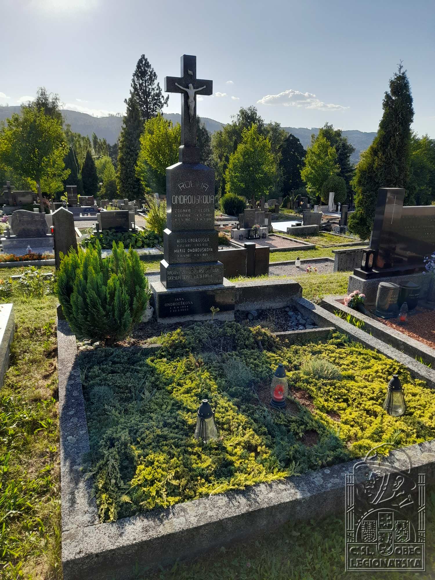 Hrob v Blansku (76402.800)