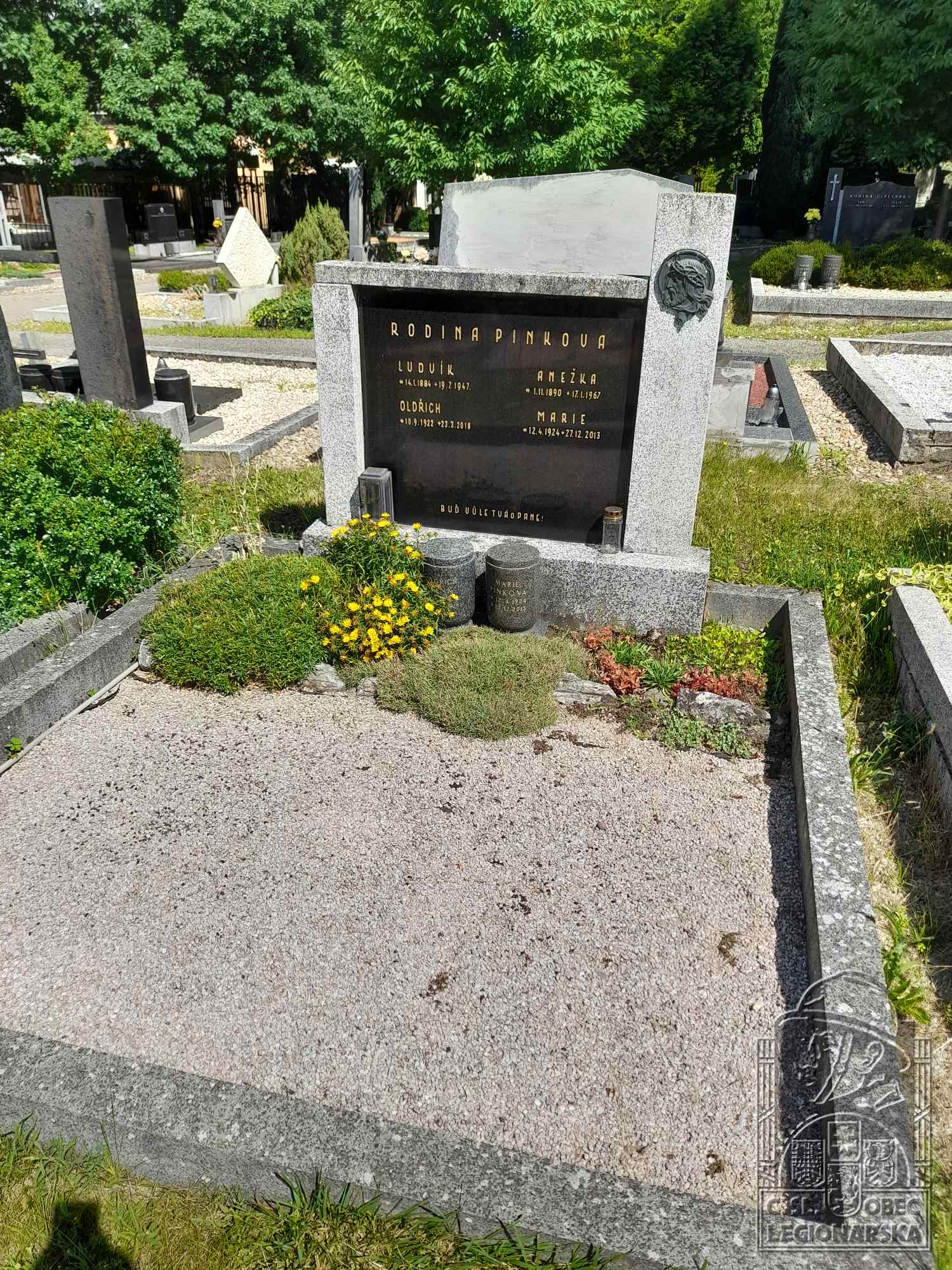 Hrob v Blansku (77655.800)