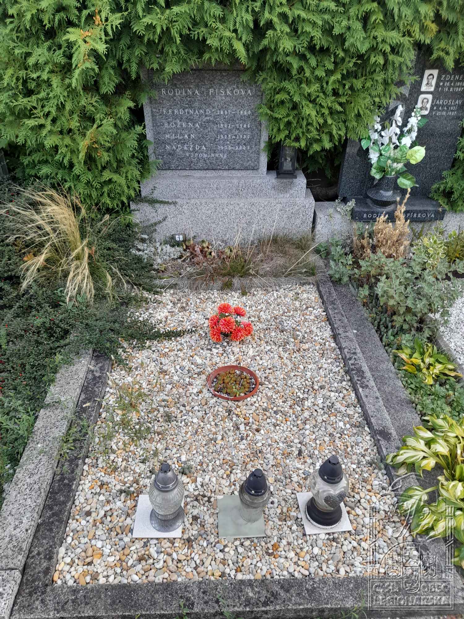 Brno-Slatina, skupina 3, hrob č. 68 (77720.500)