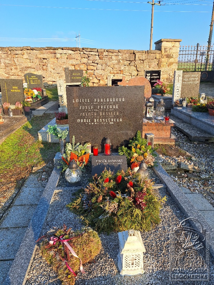 Hrob v Sopotnici (87546.800)