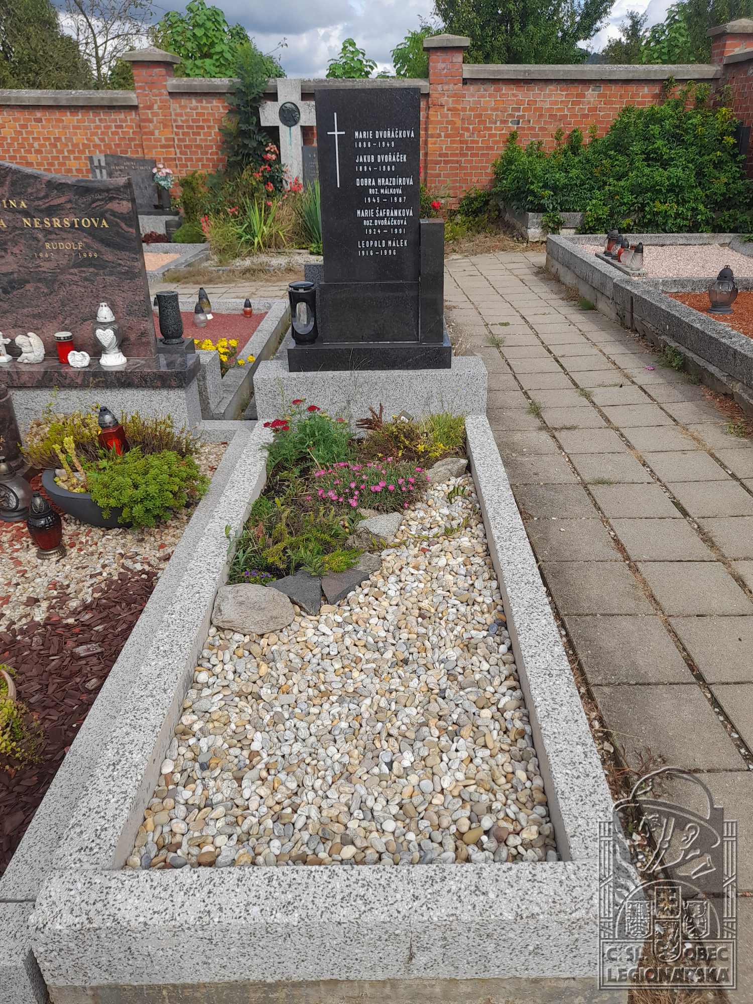 Hrob v Bořitově