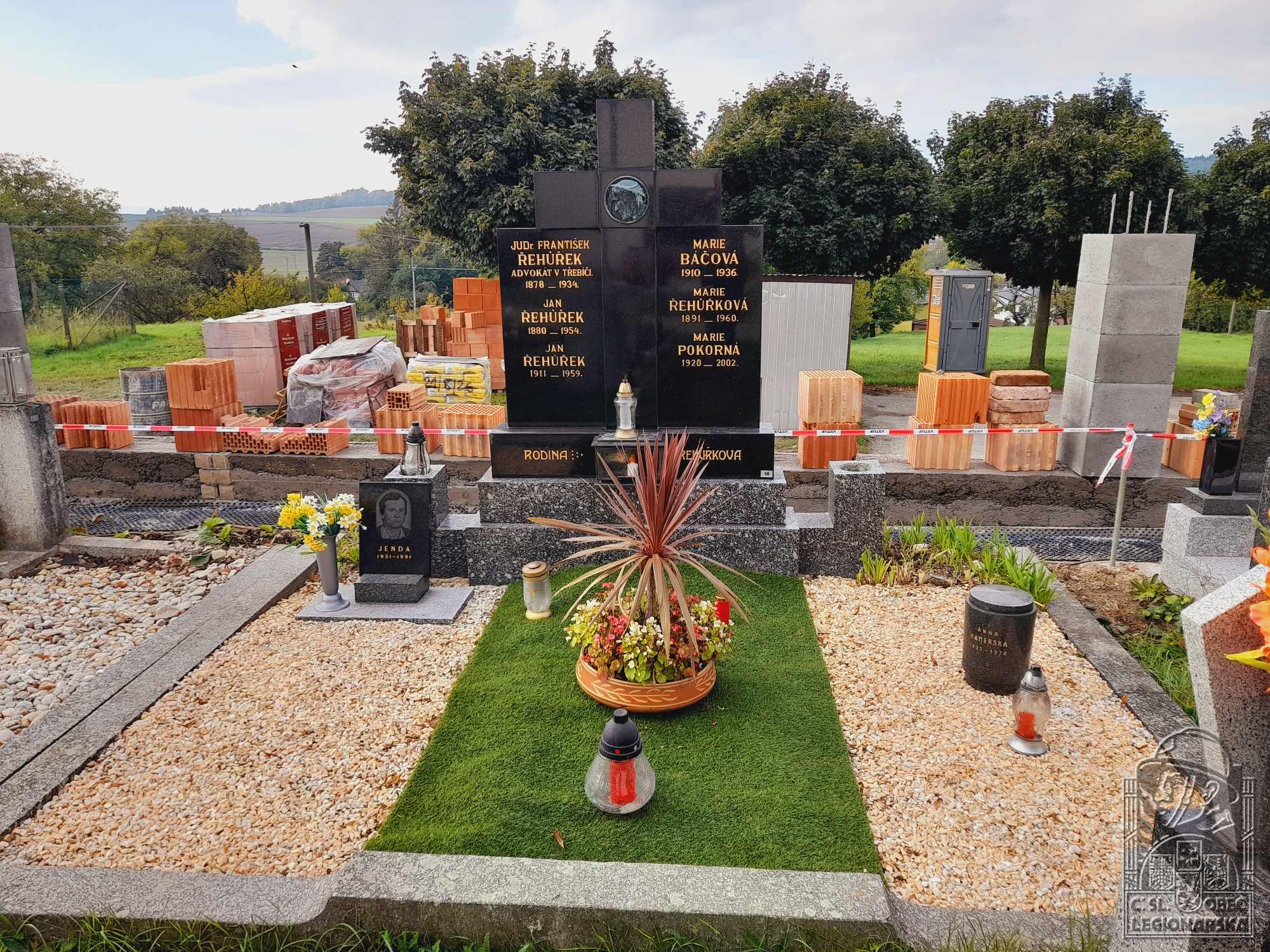 Hrob v Drnovicích (95810.800)