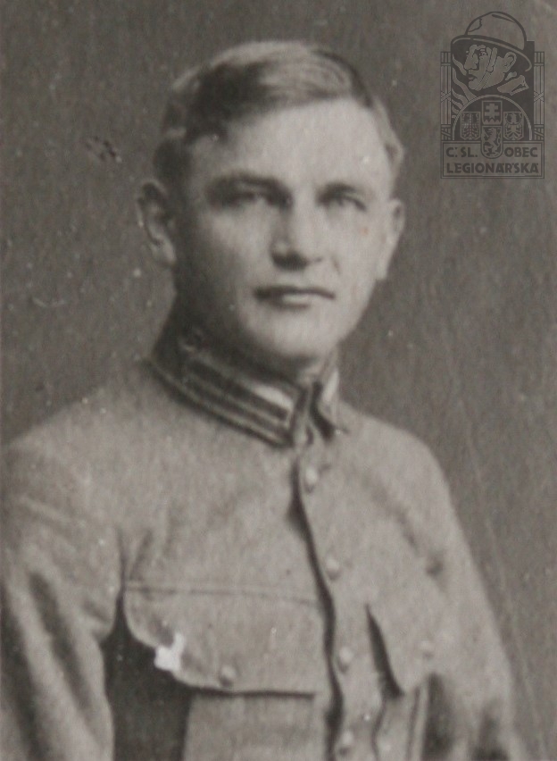 SOLFRONK Karel 7.4.1893 - má chybu v databázi je to LI nie LR (96974.001)